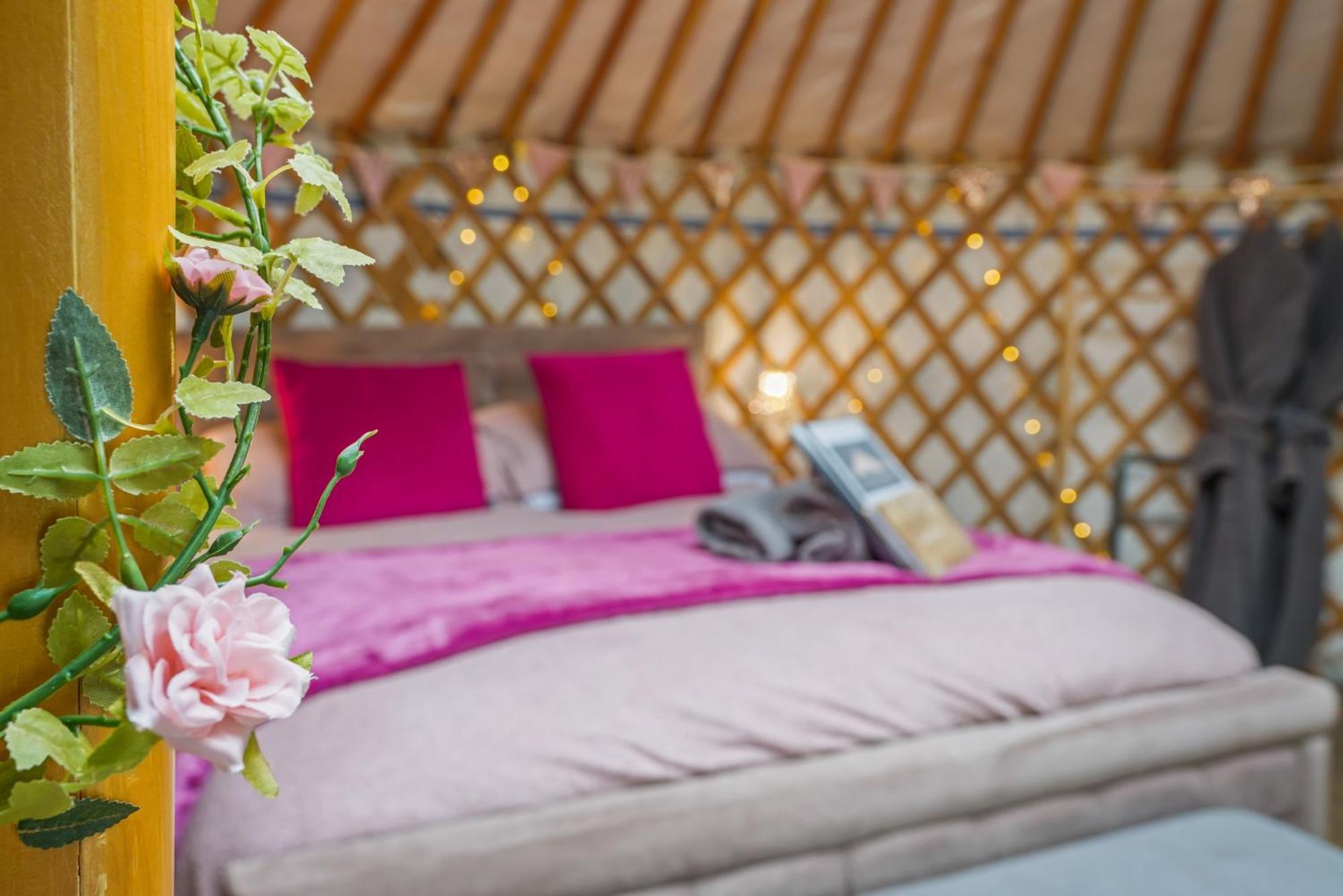 Hotel Glamp And Tipple Ltd Great Ellingham Exteriér fotografie