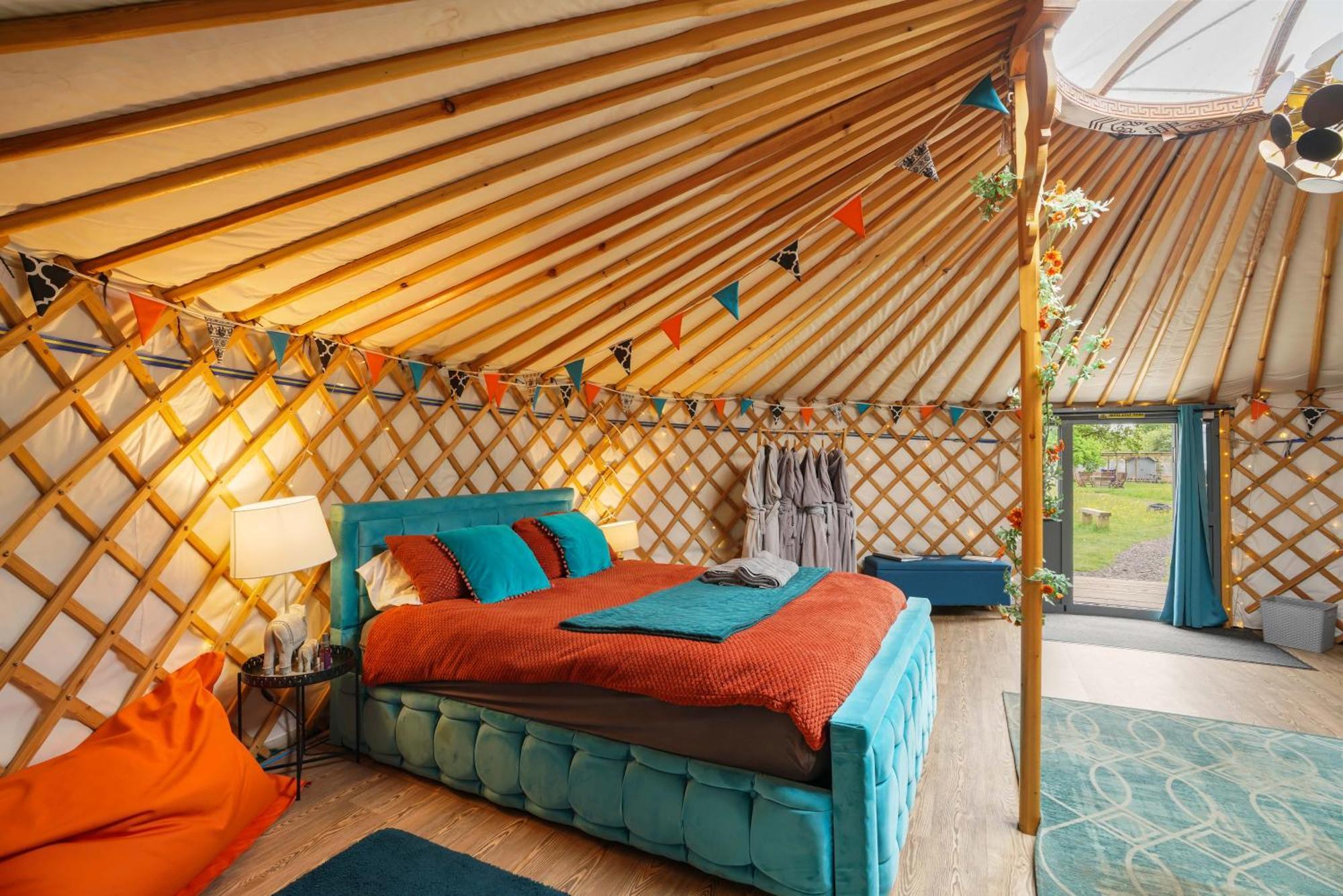Hotel Glamp And Tipple Ltd Great Ellingham Exteriér fotografie