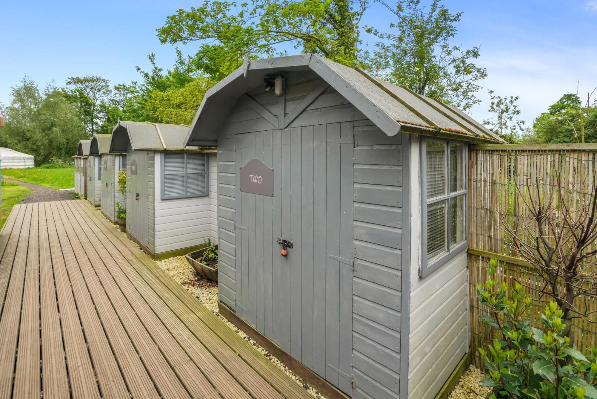 Hotel Glamp And Tipple Ltd Great Ellingham Exteriér fotografie